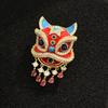 Guochao Lion Dance Brooch High-end Women's Niche Design Sense Creative Pin Light Luxury Temperament Corsage Coat Suit Accessories