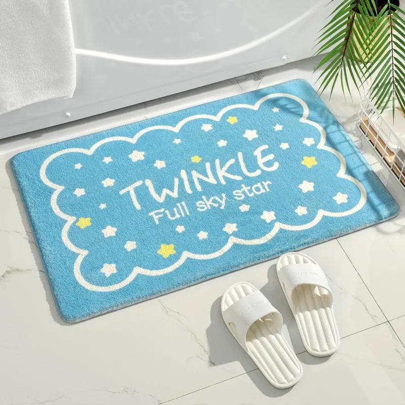 

Soft Bath Mat Small Fresh Strawberry Floor Carpet Home Rug Entrance Carpet Bedroom Toilet Bathroom Door Absorbent Foot Pad 40x60cm