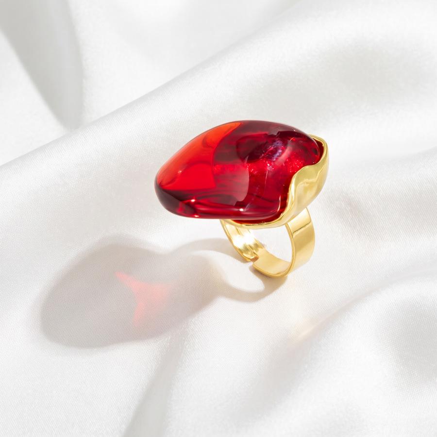 European and American jewelry retro translucent amber smudge ring geometric special-shaped resin design feeling ring woman