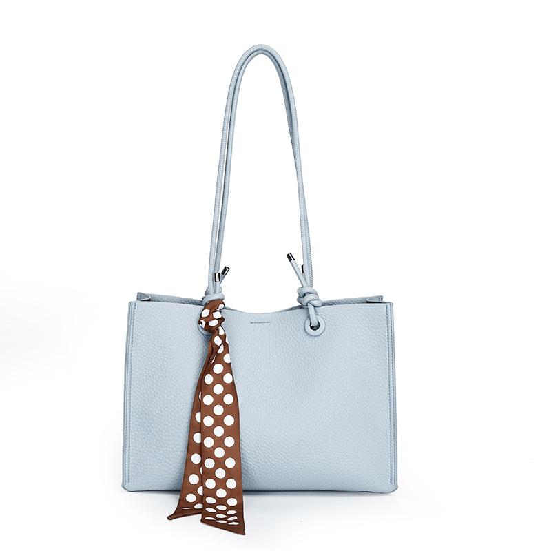 

Women s bag New tote bag Large capacity women s bag Commuter fashion women s shoulder silk scarf Casual large bag Mother and child bag синій