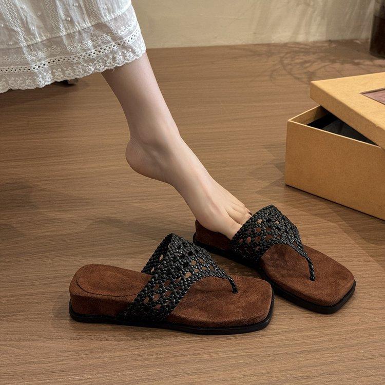 Sheepskin version~ New retro leather thick-soled hollow-toed flip-flops shoes women's versatile square head beach cool slippers