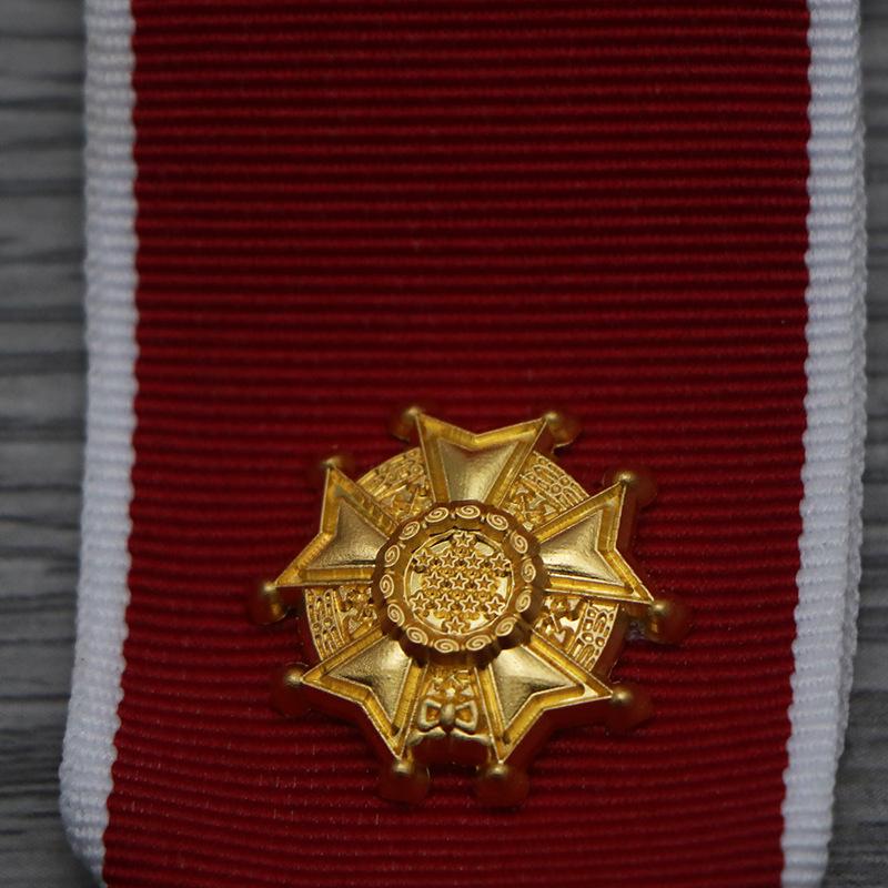 Beauty Merit Commemorative Badge, Medal Collection Gift