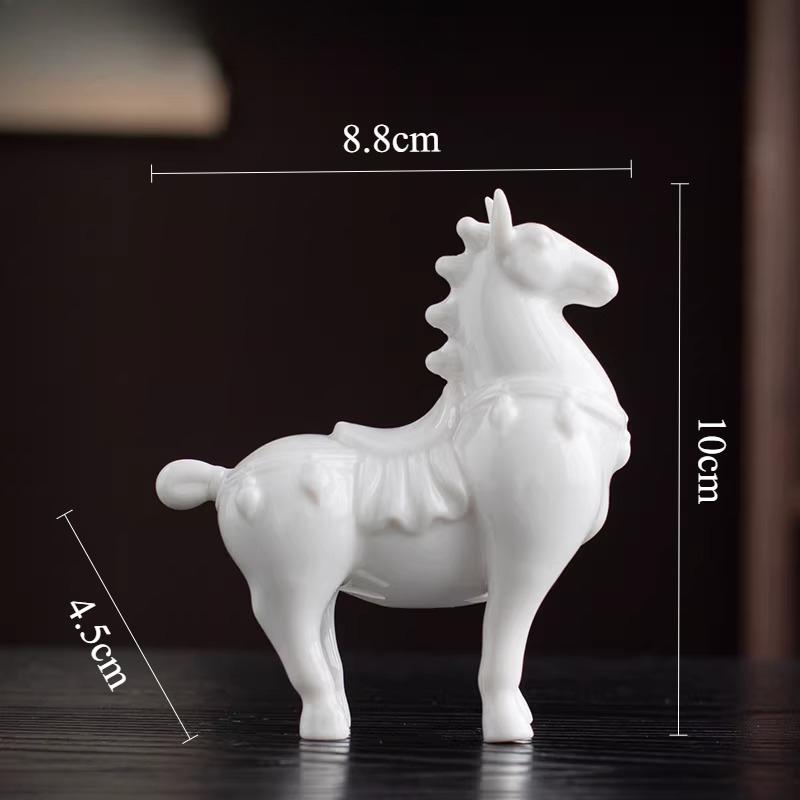 

1pc Ceramic Pony Ornament The Mascot of The Chinese Zodiac, Tang Ma Chinese Animal Statues Home Decoration Decoration Crafts