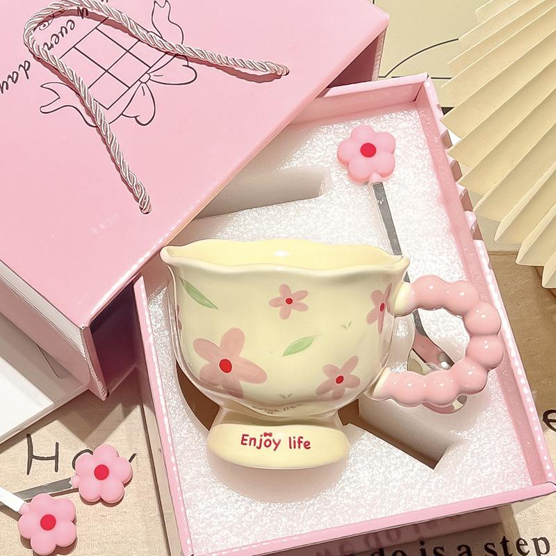 Girls Birthday Gift Ceramic Coffee Mug Creative Flower Design High Value Household Cup