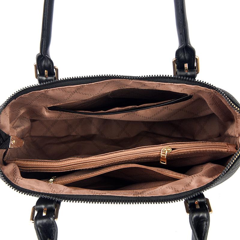 Handbag Fashion Contrasting Women's Bag Simple Large Capacity Commuting Tote Bag Temperament Middle-aged Mother Bag