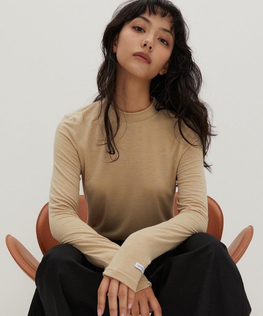 RAVEROUS Wool-Like Basic T-Shirt Beige