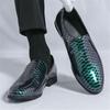 Neue spitze Serpentinen-Spiegel Lackleder Slipper Herren Designer Loafer Formell Hochzeit Abschlussballkleid Heimkehrschuhe
