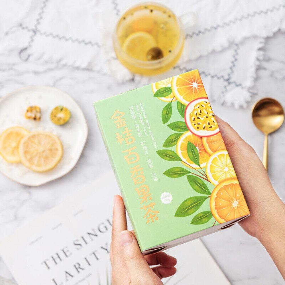 Gefriergetrockneter Zitrus-Passionsfrucht-Honigtee mit Zitronenscheiben Floraler Fruchttee