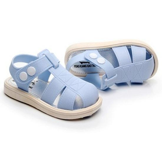 2025 Kids' Closed-Toe Korean Style Beach Sandals - Cute and Versatile Summer Shoes
