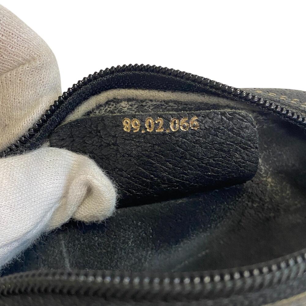 GUCCI 066 Old Gucci pochette Shelly line GG pattern leather Shoulder Bag gray leather Women Used