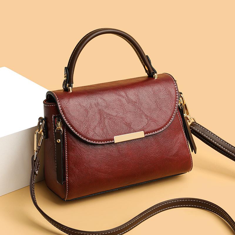 Wholesale European and American Fashion Women's Bags 2025 New Temperament Commuter Handbags Popular Middle-aged Mother Bags