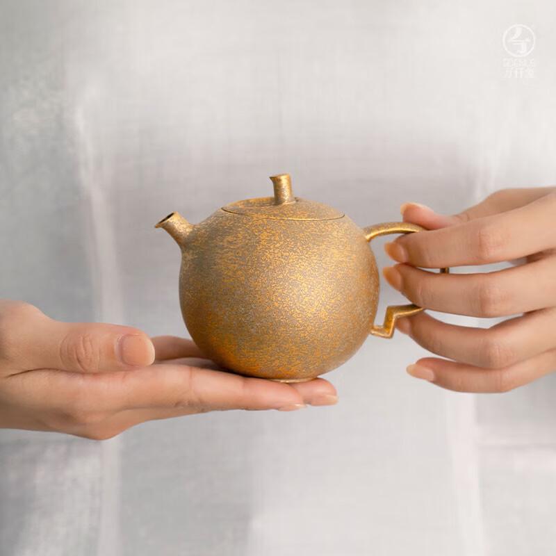 

Edenus Ceramic Teapot - Seven Sages Collection