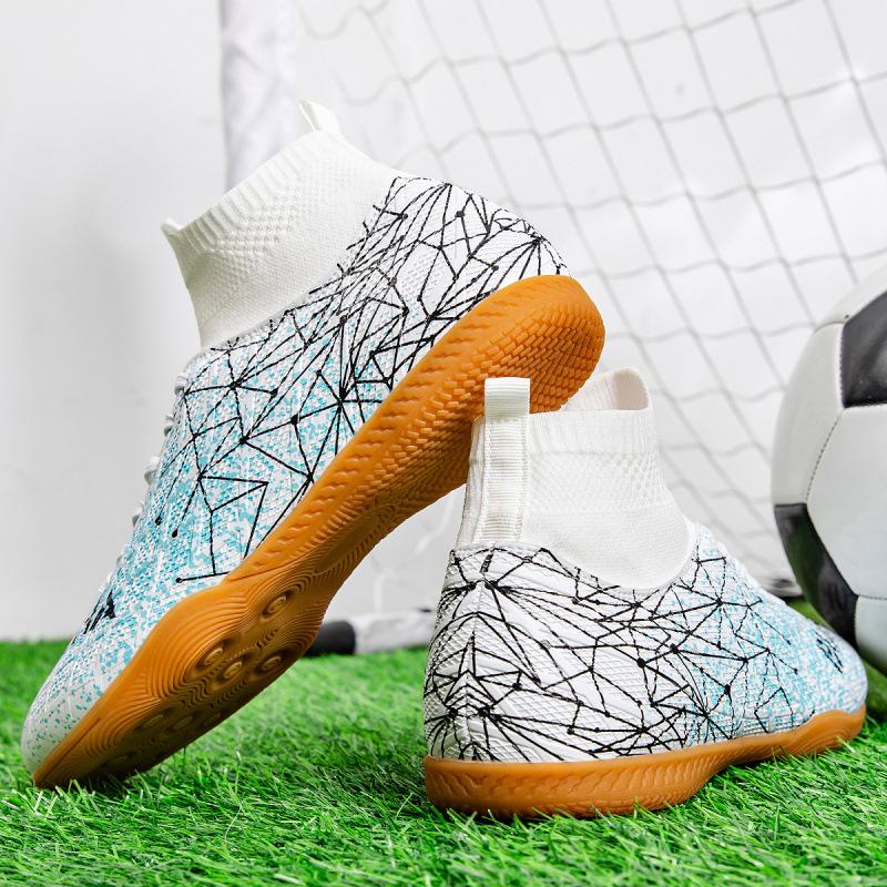 Main push football shoes New youth outdoor football professional game player training shoes