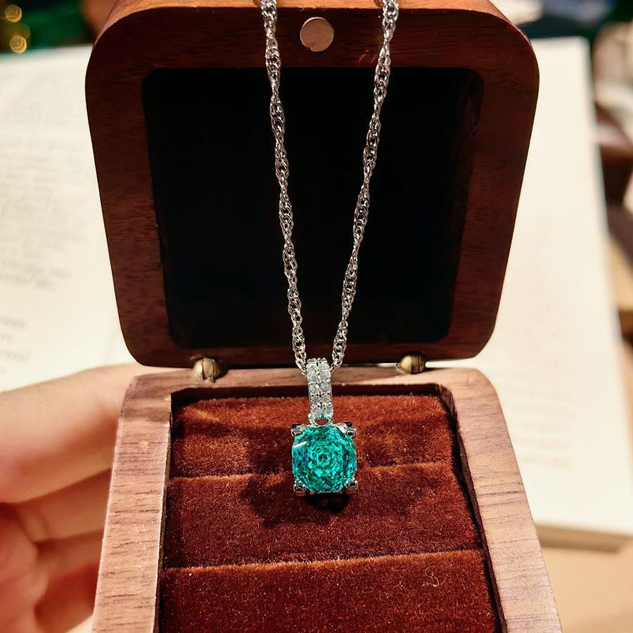 Classic Bull Head Star Anise Rose Cut Paraiba Pendant Necklace Colorful Diamond Stud Earrings Pink Diamond Ring Sea Blue Bracelet