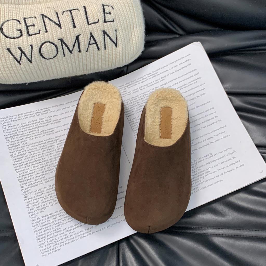 Cowhide version 2025 autumn new retro flat bottom versatile outer wear comfortable without grinding feet pedal Boken slippers