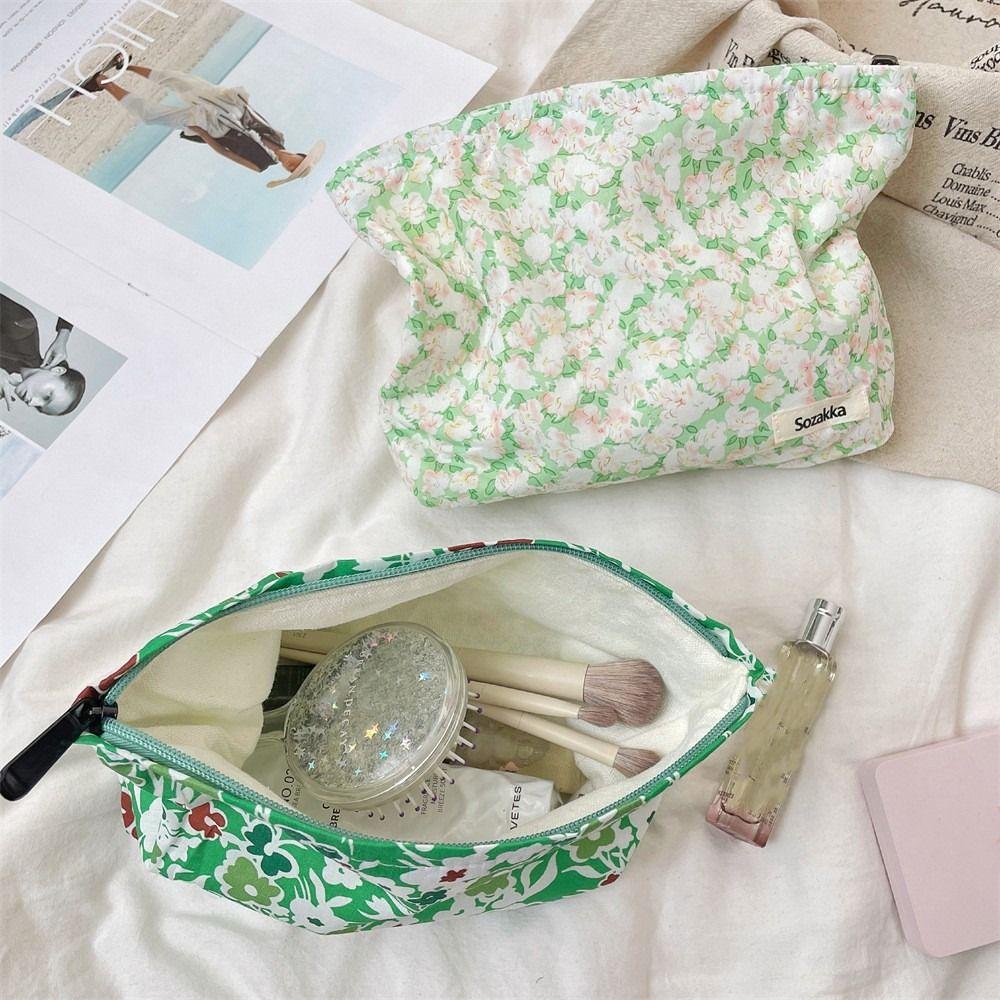 Multifunctional Cosmetic Bag Floral Makeup Lipstick Storage Bag Cute Zipper Makeup Handbag  Travel
