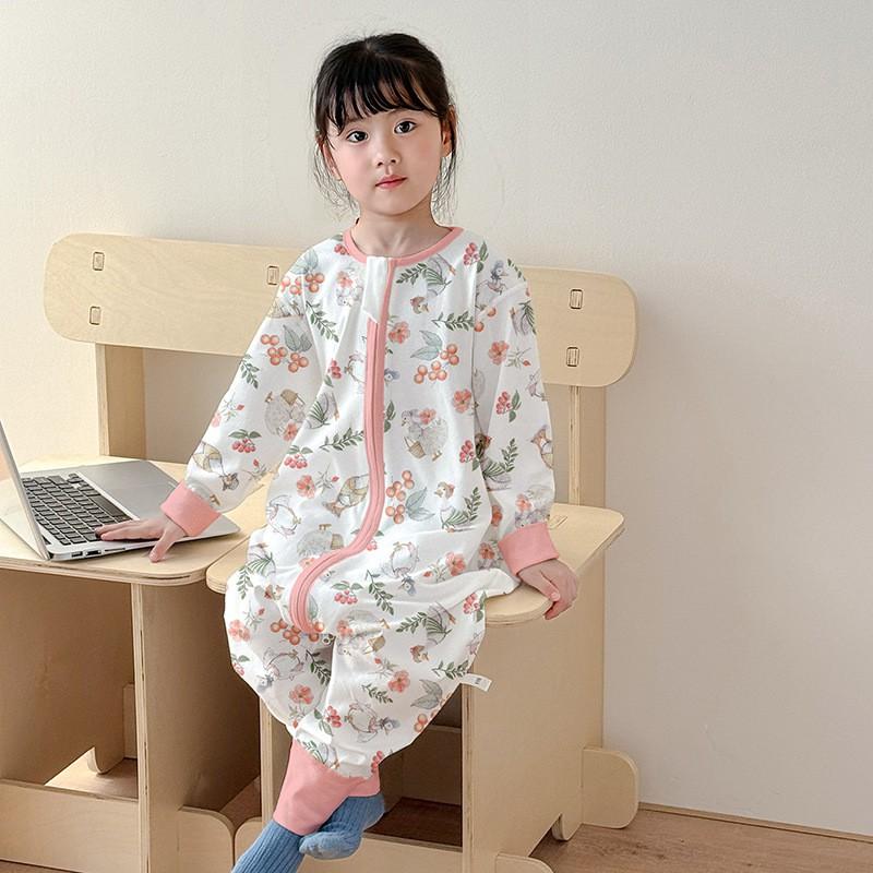 Cotton Baby Sleepsuit With Leg Separation Toddlers Lightweight Fall Pajamas Neutral Design