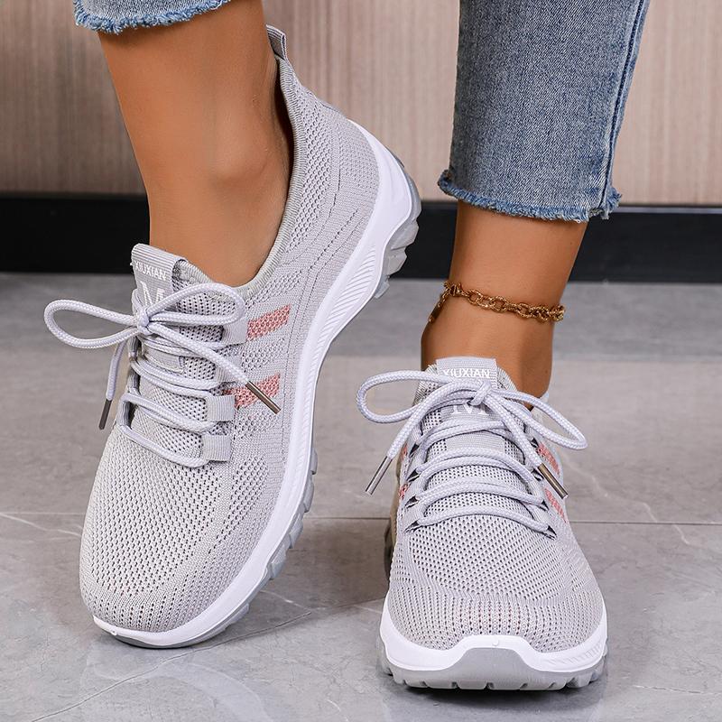 Fashion Spring Summer Casual Sports Shoes for Women Non Slip Mesh Breathable Knitted Sneakers Woman Light Comfort Slip On Walking Shoes