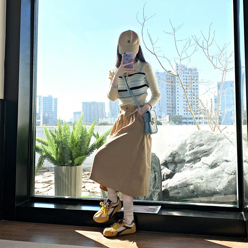 Internet celebrities with the same popular 2025 spring Forrest Gump shoes Korean version ins flat shoes casual sports versatile niche board shoes