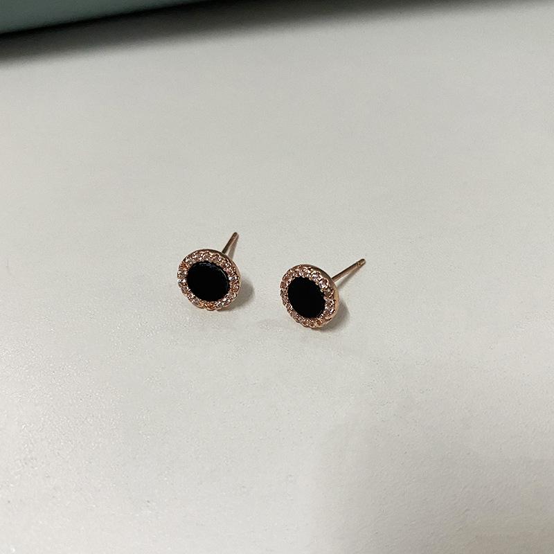 

Трендові чорні сережки-пусети з голкою зі стерлінгового срібла 925 проби для чоловіків і жінок - Стильна одинарна сережка для унісекс моди