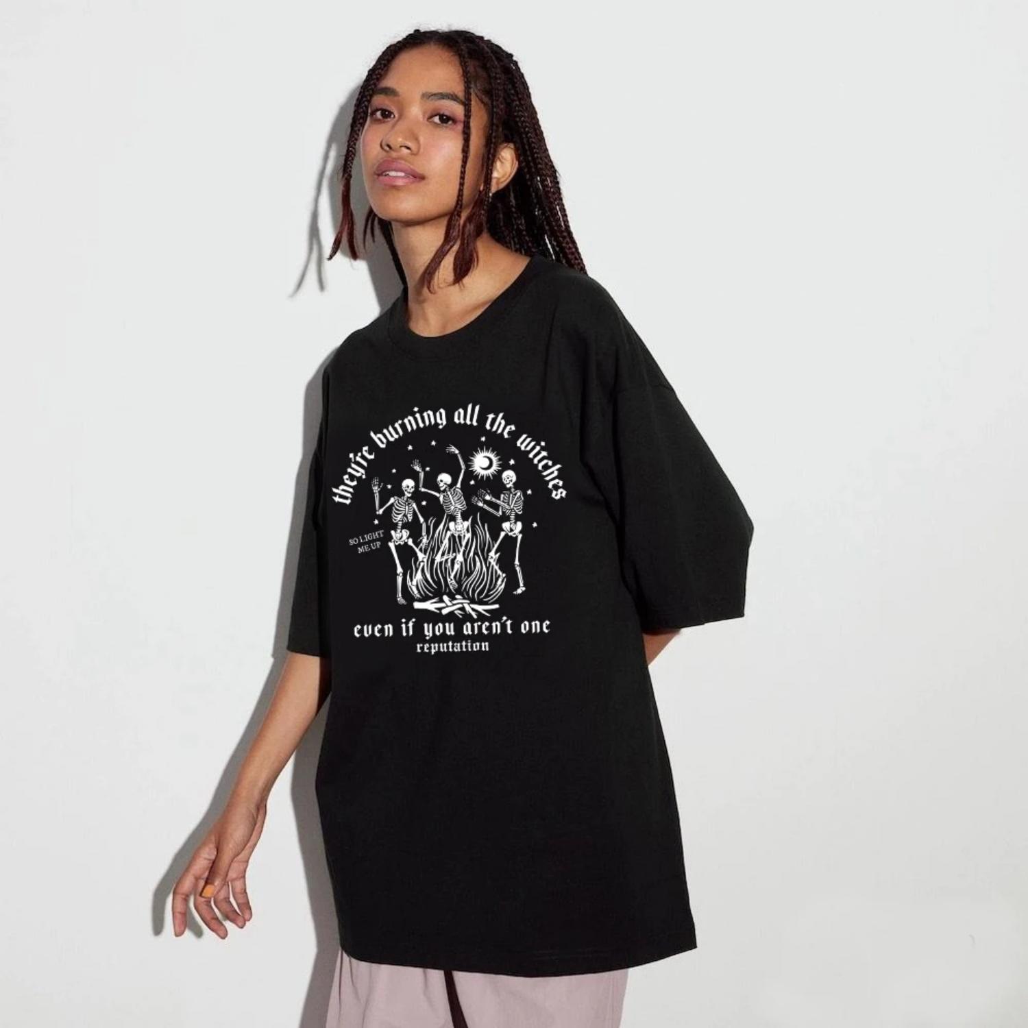 

Burning Witch T Shirt Short Sleeve Loose Halloween Holiday Tshirt Vintage Cottagecore Clothes Women Retro Aesthetic T-Shirts XXXXXL чорний