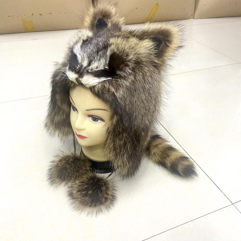 

Новая зимняя меховая шапка для женщин из натурального меха енота, стильная теплая шапка-бомбер с ушами для мальчиков и девочек, пушистая ветрозащитная уличная шапка-ушанка head 55-59cm