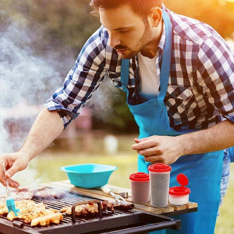 Mini Dustproof Plastic Salt And Pepper Shakers Ideal Camping Kitchen Companion