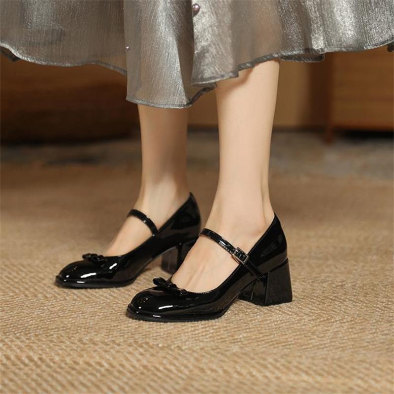 New Design Mary Jane Shoes Buckle Pumps Women Elegant Shallow Hollow Thick Heel Casual Shoes Ladies Office Party Leather Shoes