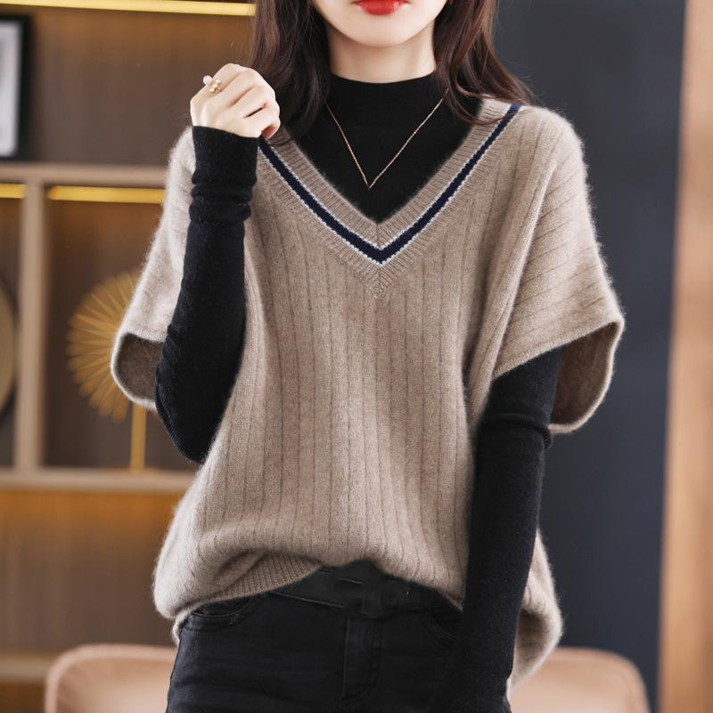 Women's Short Sleeve Knitted Vest Spring Fall Contrast V Neck Pullovers Jumper Loose Casual Ladies Gilet Sweater