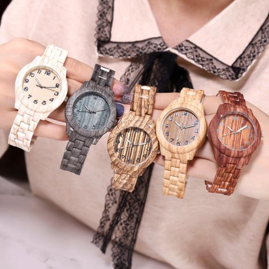 Wood Grain Quartz Watch Stylish Round Dial Watch Arabic Numerals Elegant Wristwatch for Men Women Daily Wear Office Parties Dating