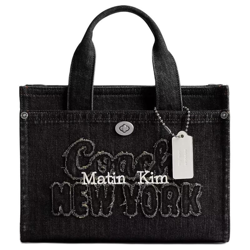 

COACH Matin Kim 26 Logo Embroidered Zipper Closure Denim Tote Bag Tote Bag Shopping Bag Shoulder Crossbody Handbag Medium Women s Black чорний