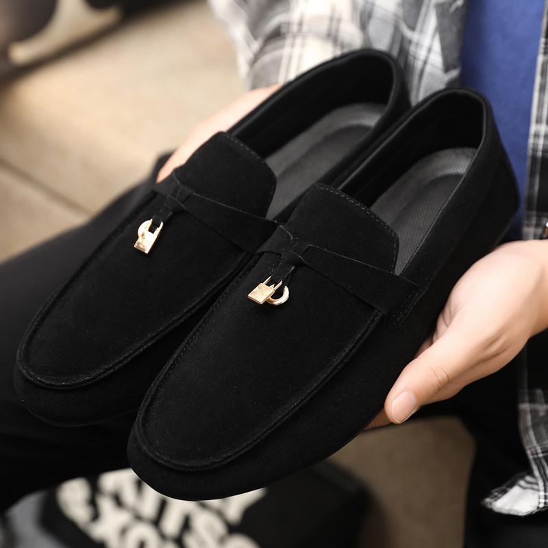 Luxury Brand Fashion Suede Men Casual Shoes Breathable Comfort Men Loafers Slip-on Mens Driving Shoes Mens Lazy Shoes Moccasins