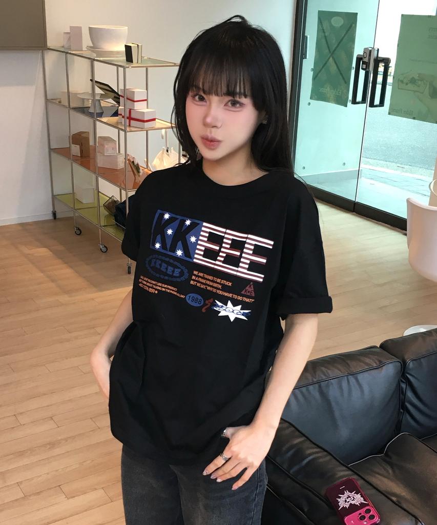 KKEEE American Card Oversized Short Sleeve T-Shirt (2 Colors)