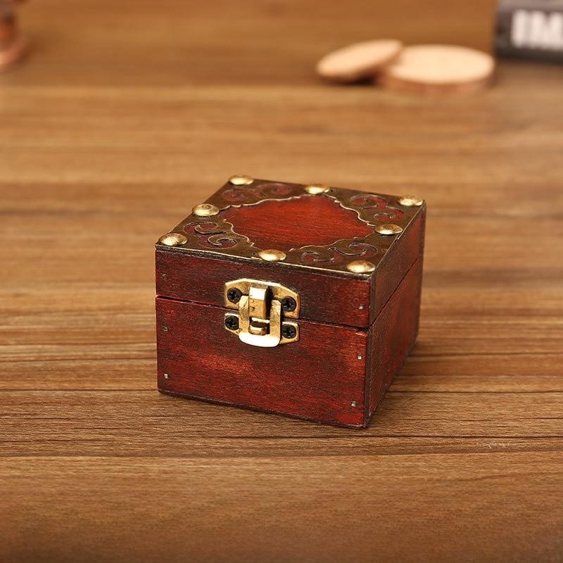 

Vintage Wooden Storage Box With Lid For Bedroom Desk Organization And Home Decor Buckle,6.8*6.8*5.2cm