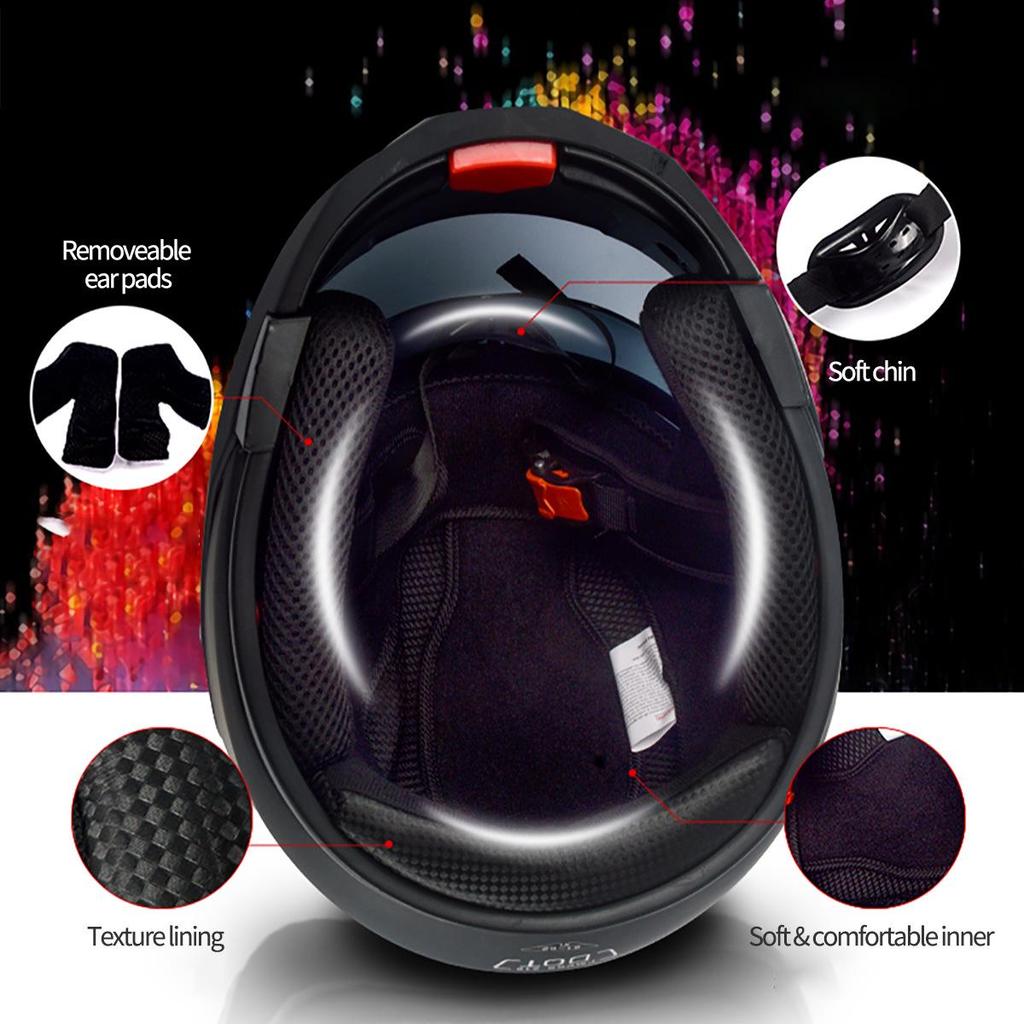 Winter Warm Motorcycle Helmet with Flip-up Double Visor for Electric Scooters and Off-road Riding