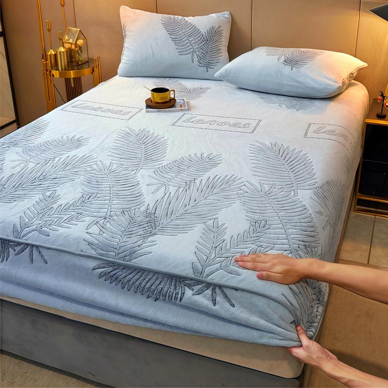 WOSTAR Luxury double bed fitted sheet elastic mattress protector cover couple winter warm fluffy coral fleece bedspread 150x200