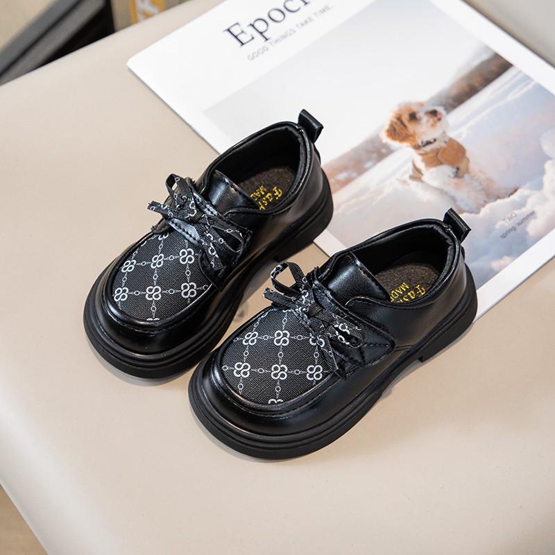 Stylish Velvet-Lined Leather Shoes for Children - Warm British Academy Style for Boys & Girls Size 24 / Insole 15.0 CM