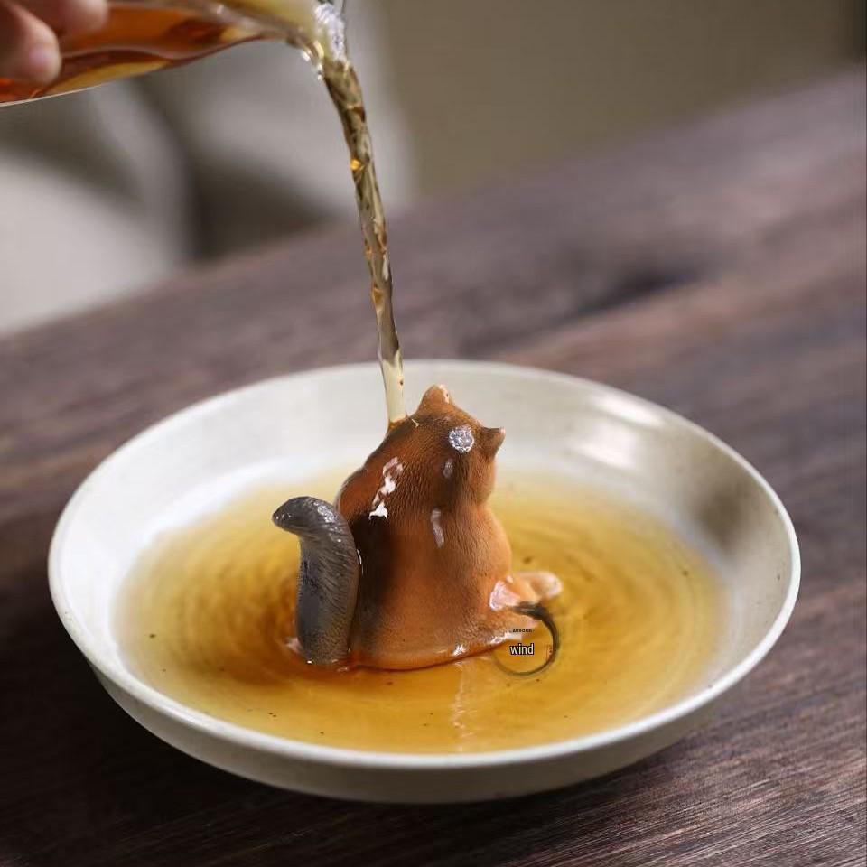 Yixing Zisha "Lucky Garfield Cat" Tea Pet - Cute, Soft, and Creative Healing Ornament