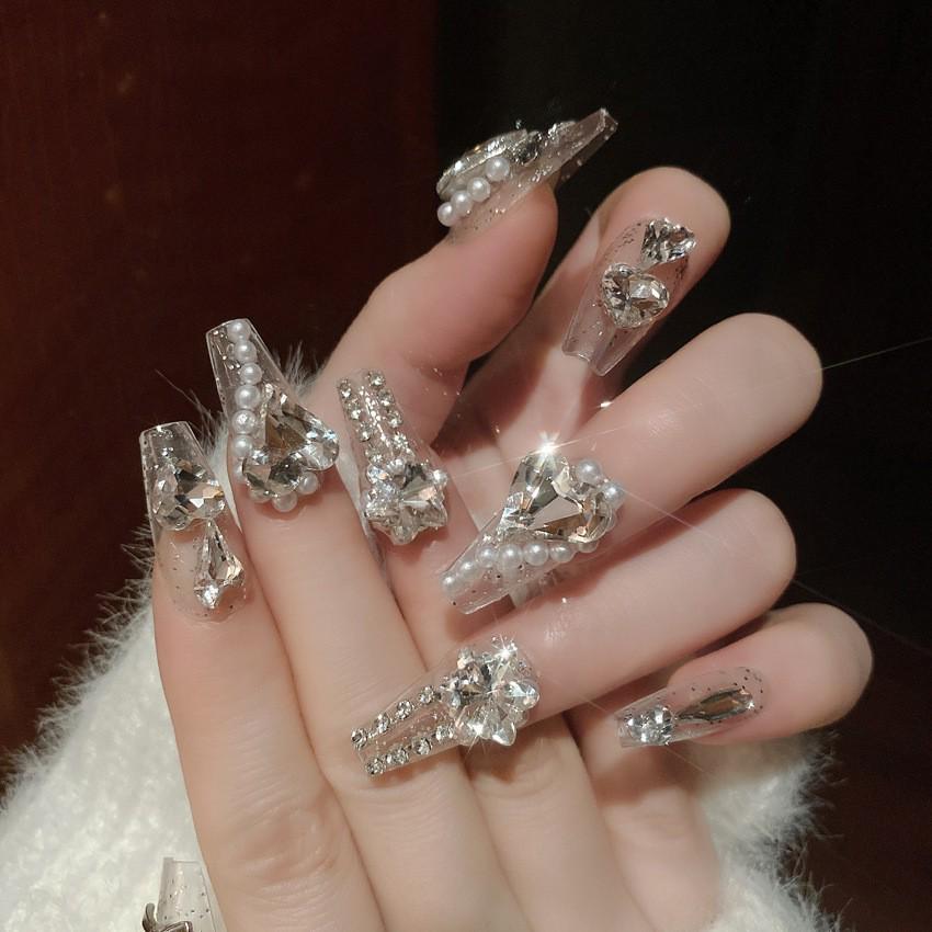 Luxurious Heart Diamond Press-on Nails - Reusable Bridal Style Nail Art Stickers N5267 [Glue Version]