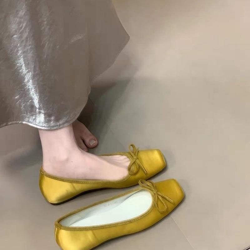 Fashion Hot Selling 2025 New French Style Tweed Style Women's Flats Bow Decorated Comfortable Fashion Slip-ons Low Heel Ballet Shoes