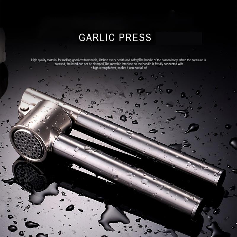 Stainless Steel Garlic Press Manual Garlic Crusher Handheld Garlic Mincer Kitchen Tool with Ergonomic Handle and Easy Clean Design