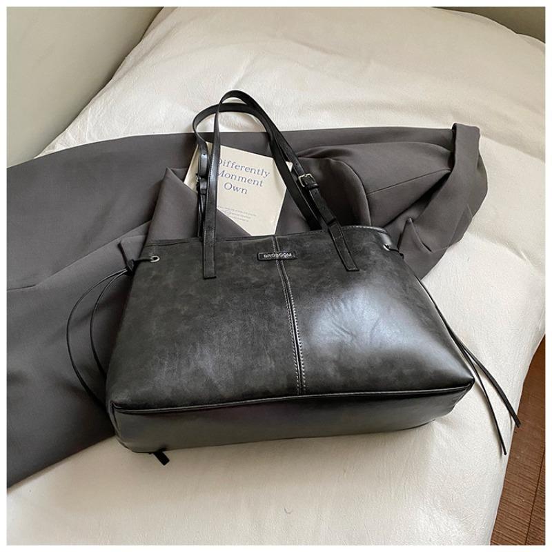 Trend fashion personality temperament commuter shoulder armpit bag autumn new trend leopard print retro tote bag