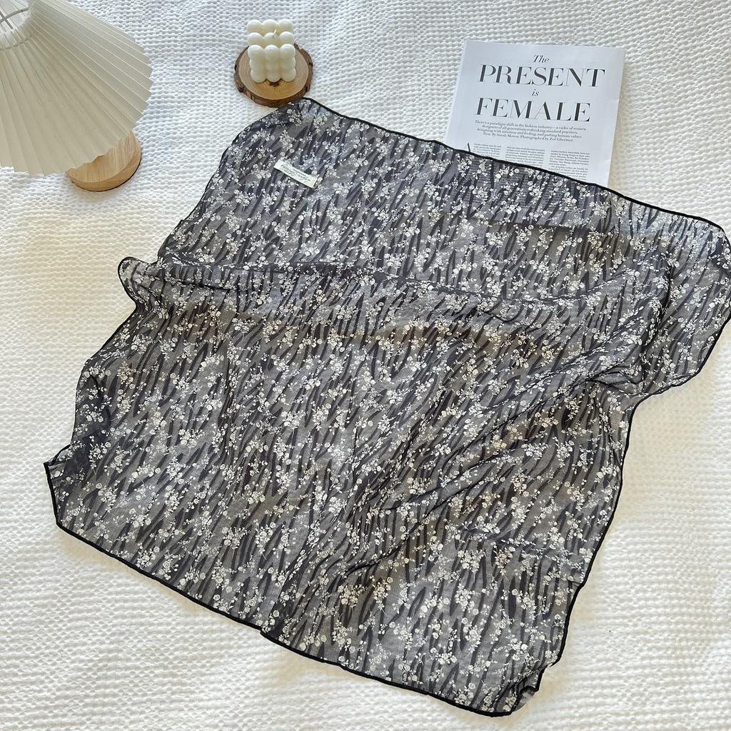 Keep several for yourself! Export island country quality! Cotton and linen Japanese and Korean square scarves, headbands, fresh literary silk scarves,