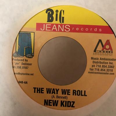 7inch Record ASSASSIN / NEW KIDZ - Move And Go-Weh / The Way We Roll BJ048 Big Jeans Recor US Reggae, Ska & Dub Used