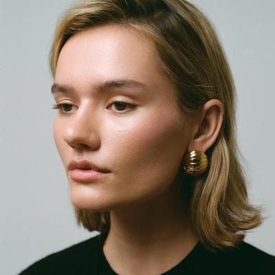 Elegantní oválné pruhované baculaté náušnice - evropský a americký INS styl