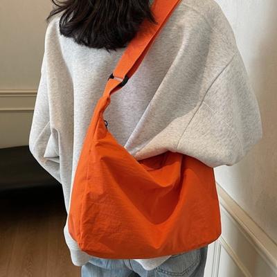 Simple Nylon Cloth Bag Messenger Bag Spring and Summer Dumpling Bag Fashionable Versatile Large Capacity Class Shoulder Bag Women's Bag