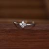 S925 Sterling Silver Clover Zircon tenký prsten Dámský nádherný výklenkový design High Sense Temperament Divoký stříbrný prsten