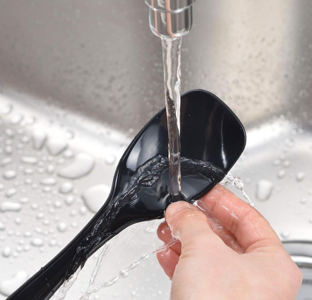 Shimomura Planning Silicone Cooking Set of Large and Small In Dishwasher Heat Can and Scoop with One Spoon Scratch the Frying Easy To Use In a Small