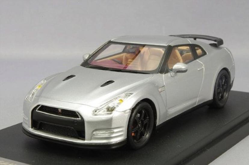 Nissan R35 2011 EGOIST Ultimate Metal Silver R Caramel Beige of WIT'S 1/43 GT-R Upper Red/Lower [Made Resin]