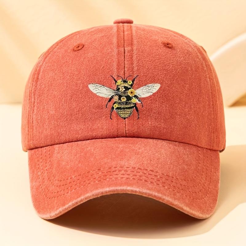 A Fashionable Bee Print Baseball Cap That Is Versatile for Outdoor Leisure, Duck Tongue Cap, and Travel Hat